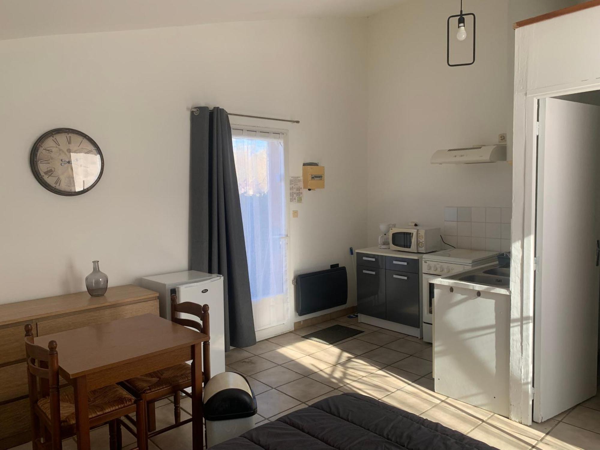 Camping Familial Paisible Avec Piscine, Mobil Home , Chalet, Studio & Emplacement Nue Casties-Labrande Dış mekan fotoğraf