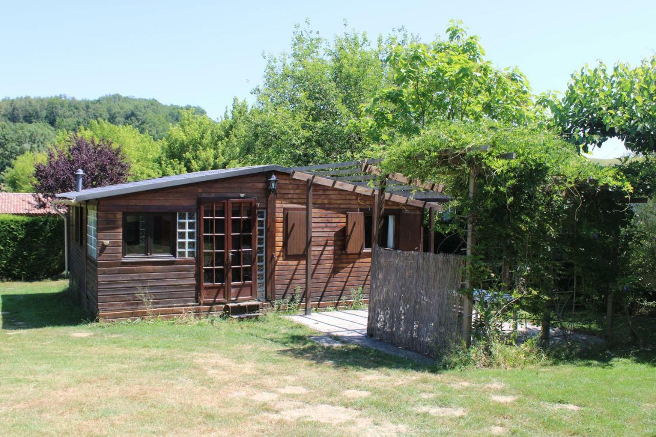 Camping Familial Paisible Avec Piscine, Mobil Home , Chalet, Studio & Emplacement Nue Casties-Labrande Dış mekan fotoğraf